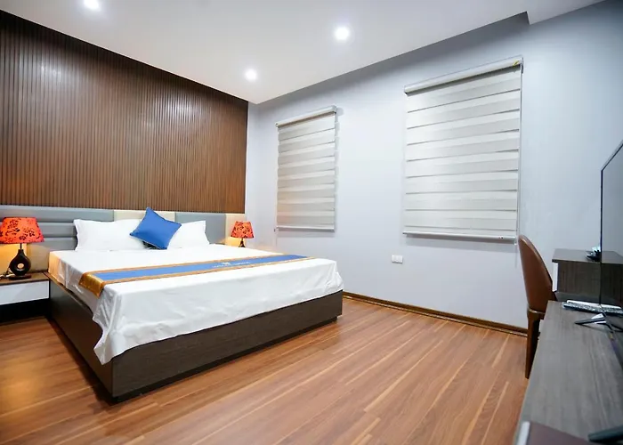 Halong Trendy Khách sạn *